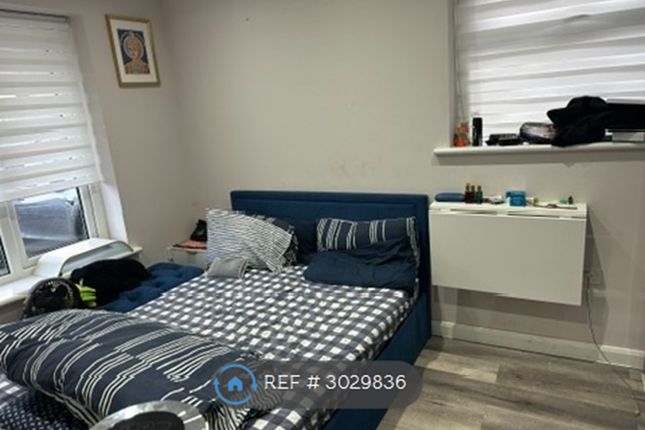 Tennyson Road, Woodley, Reading photo 3