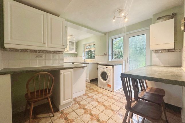 64 Westminster Way, Bridgend photo 3