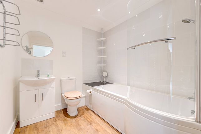 Flat for sale in Broadwater Street West, Worthing, West Sussex