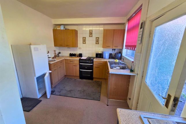 51, Newark Road, Ollerton photo 2
