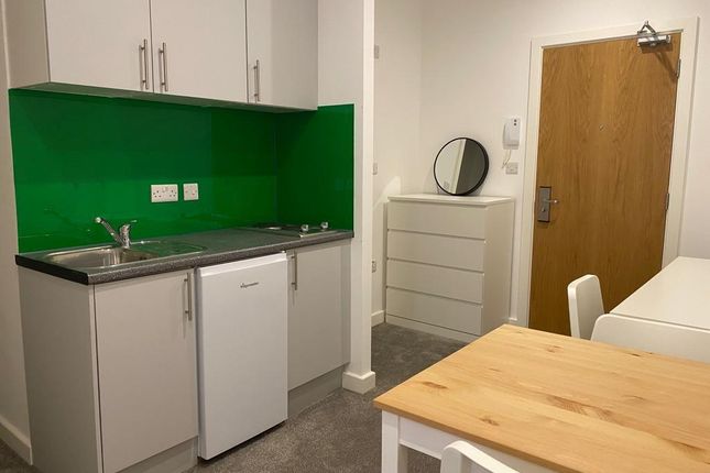 Studio to rent in London Road, Kingston Upon Thames