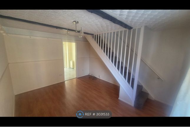 Azalea Court, Yaxley, Peterborough photo 5