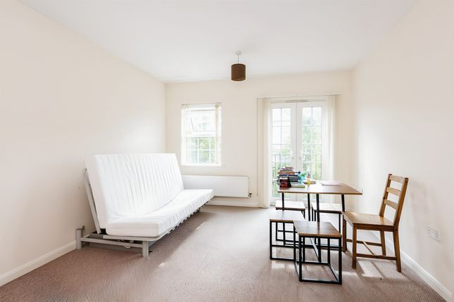 Flat for sale in Lion Court, Northampton