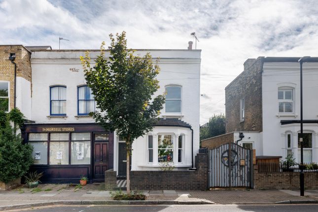 45, Monsell Road, London photo 2