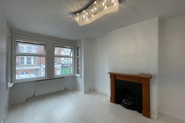 347, Grove Green Road, London photo 2