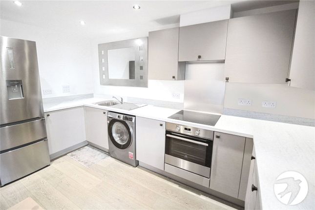 2-bed flat on 61, Lett Lane, Ebbsfleet Valley, £240,000