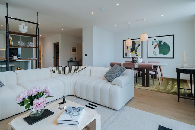 Flat for sale in Hurlingham Waterfront, Carnwath Road, London