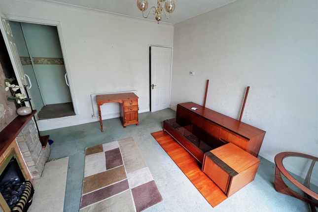 50, Lantern Road, Dudley photo 3
