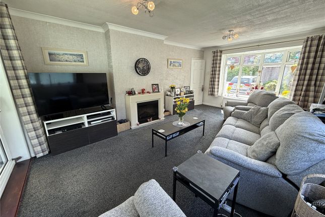 1, Newton Grove, Lancashire photo 3