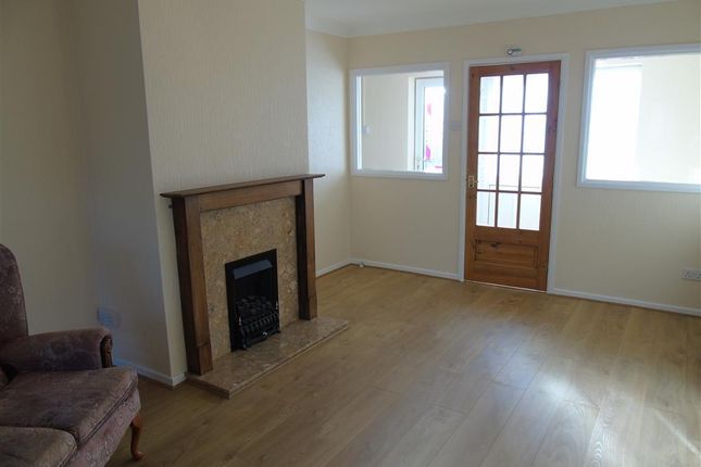 25, CWMBRAN photo 5