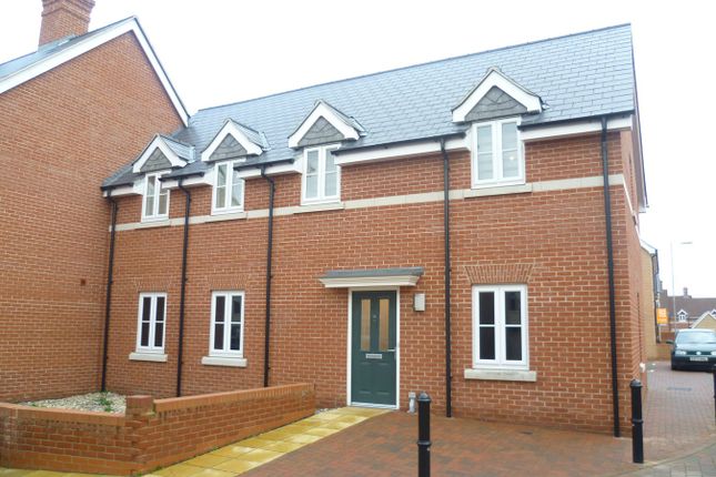 Property to rent in Parade Square, Colchester