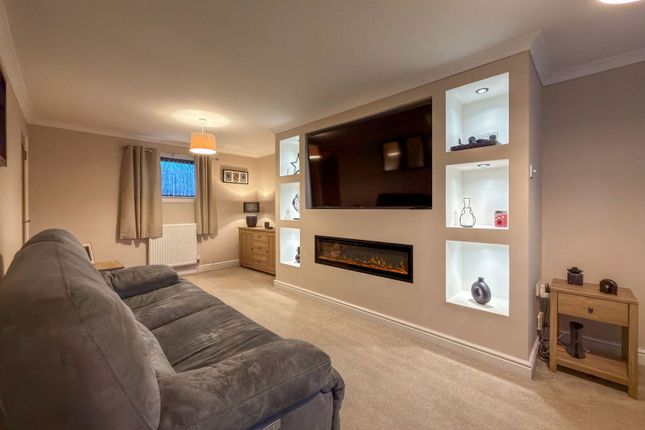 4, Dudgeon Drive, Brora photo 2