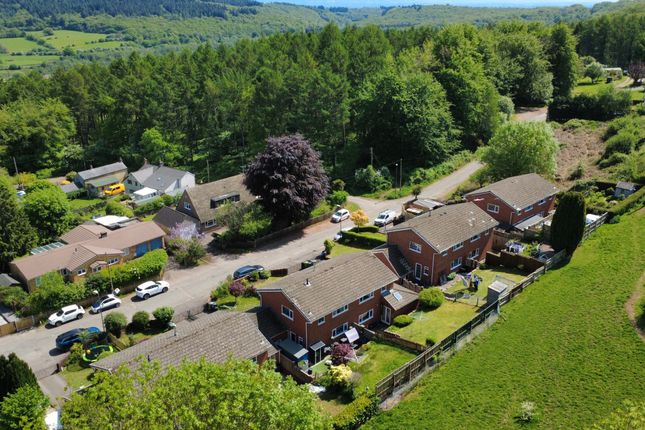 36 Forest Road, Lydney photo 2