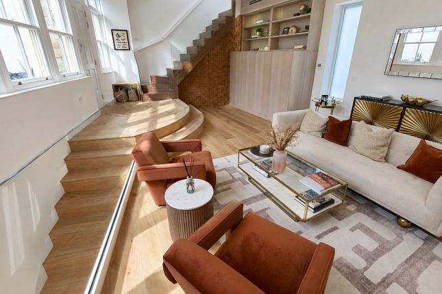 2, Lexham Mews, London photo 5