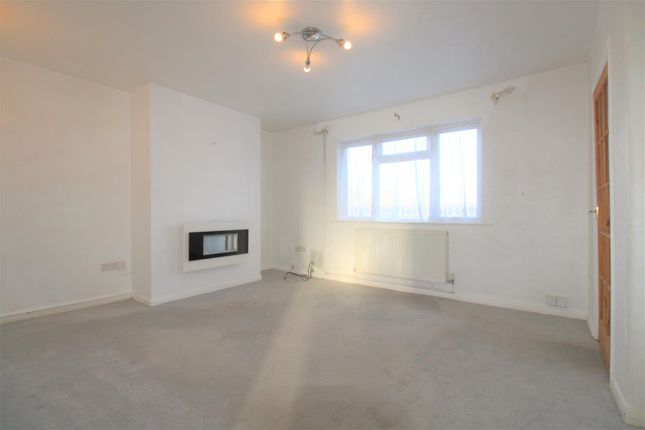 75, Newgatestreet Road, Waltham Cross photo 4