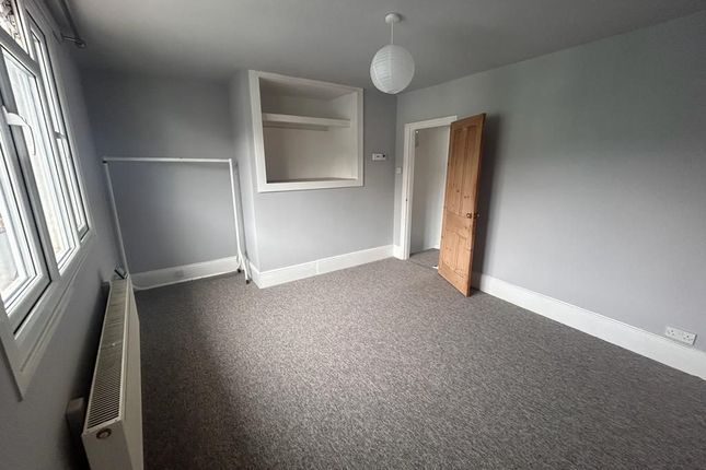 19a Howard Road, Brighton photo 3