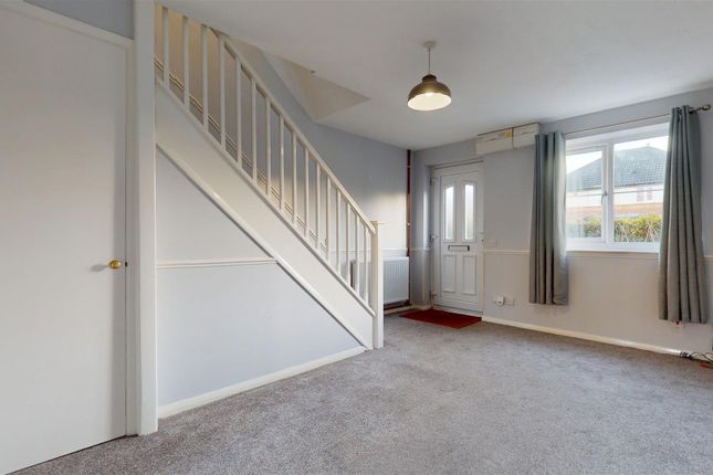 12, Badgers Oak, Milton Keynes photo 2