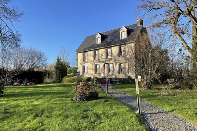 Thumbnail Country house for sale in Saint-Denis-Le-Vetu, Basse-Normandie, 50210, France