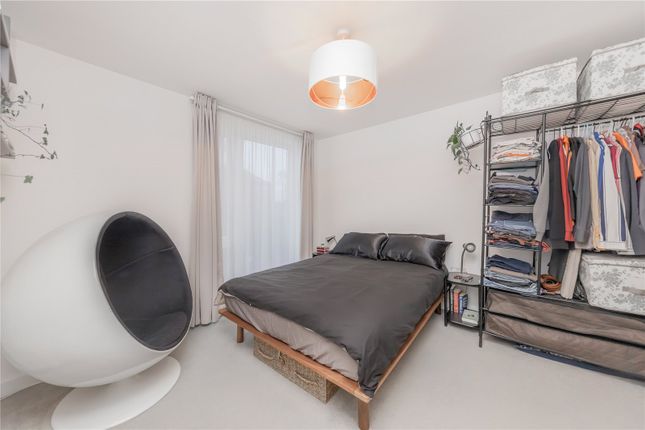 Flat for sale in Flowers Close, London