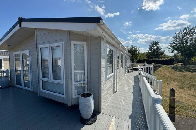 2019 Atlas Inspire Lodge, Tattershall photo 2