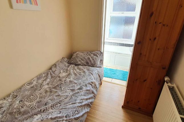 Thumbnail Shared accommodation to rent in Gough Road, Greet, Birmingham