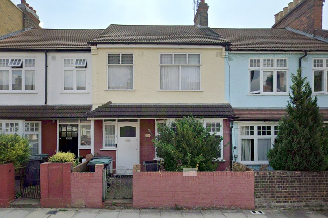 Thumbnail Terraced house to rent in Ferndale Road, London
