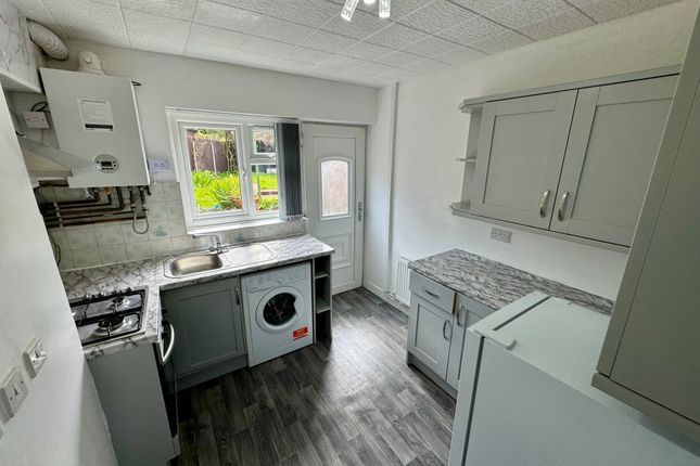 Property to rent in Tiled House Lane, Brierley Hill