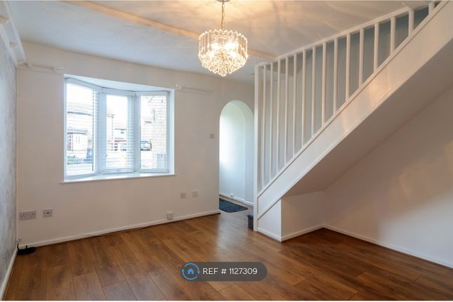 Azalea Court, Yaxley, Peterborough photo 2