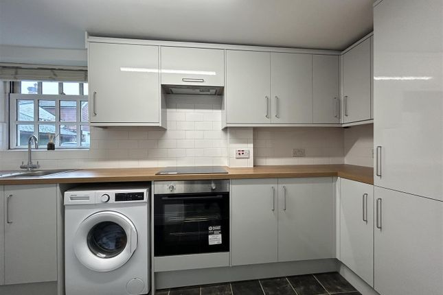 7 Lawsons Mews,, Kinnings Row, Tonbridge photo 5