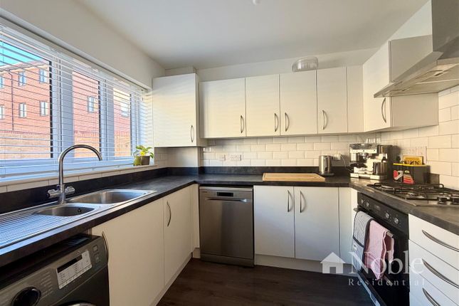 1, Montague Street, Rainham photo 2