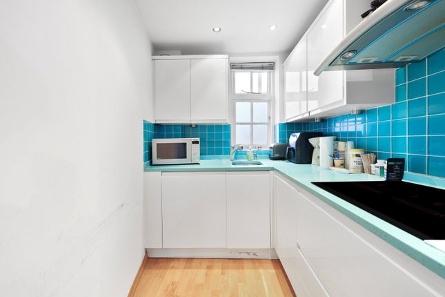 Flat 37, Basildon Court, 28, Devonshire Street, London photo 4