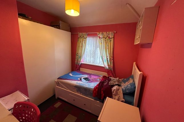 Headley Drive, Croydon photo 2