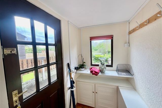 28, Falconer Lane, Sheffield photo 4