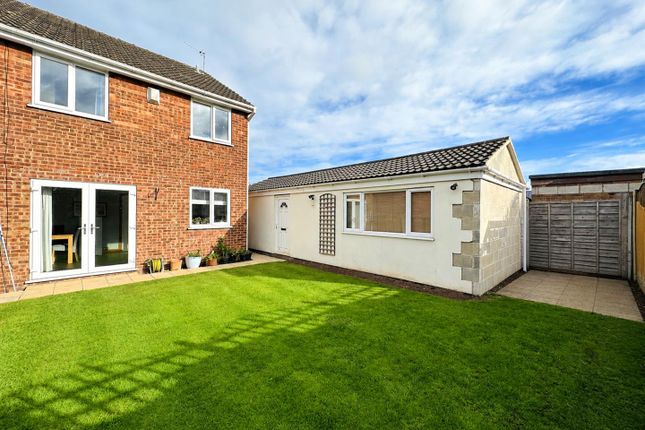 8, Meadow Garth, Selby photo 4