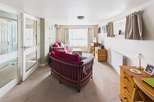 Parkvale Court, 55,Apartment 1, High Street, Whitby photo 3