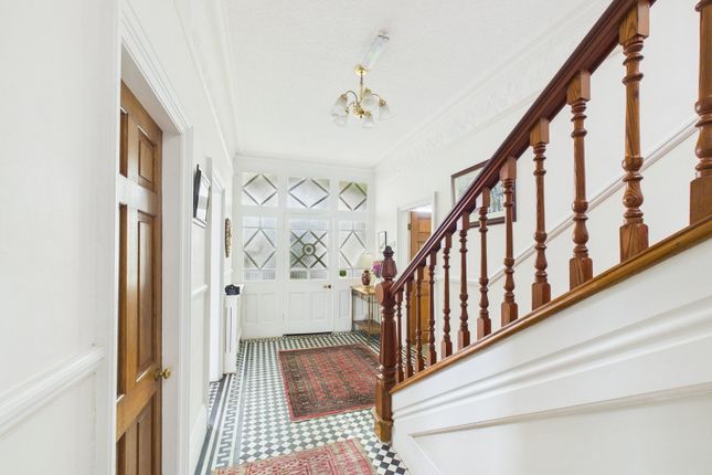 Leeside, Mount Pleasant South, Whitby photo 4