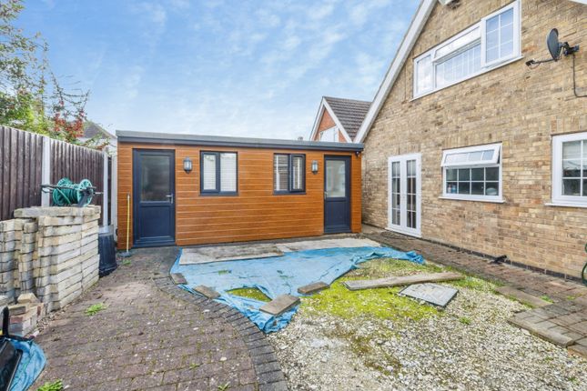 7, Thonock Drive, Saxilby photo 2