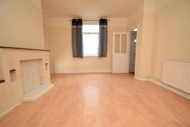 80, Dale Street, Ossett photo 3