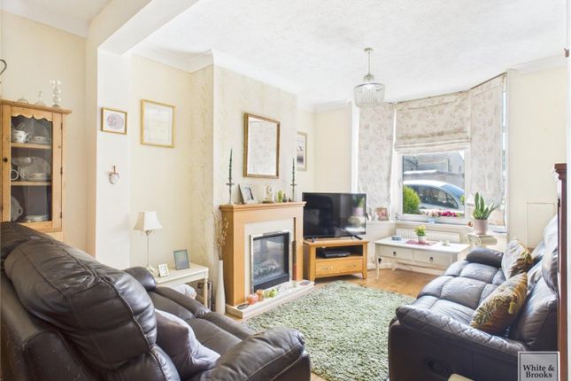 3-bed house on 4, Richmond Road, Gosport, £230,000
