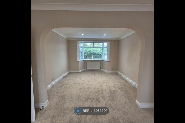 Elkesley Road Meden Vale, Mansfield photo 4