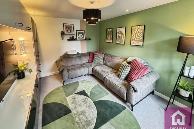 6, Horrocks Lane, Swinton photo 2