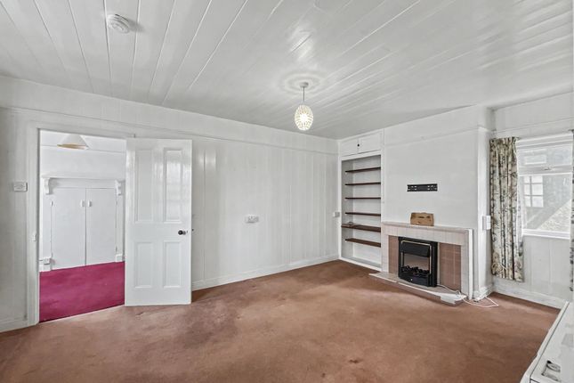 9 Wellington Road, Saint Austell photo 4