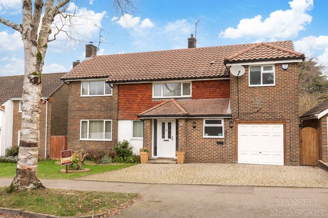 Thumbnail Detached house for sale in Leighlands, Crawley