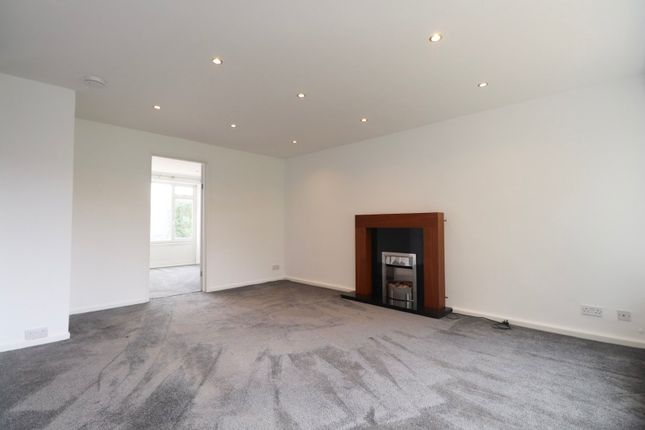 62, Ramshead Crescent, West Yorkshire photo 4
