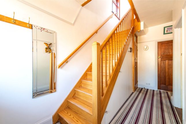 16, Milton Hall Road, Kent photo 3
