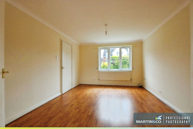 1, Bluebell Way, Rogerstone, Newport photo 4