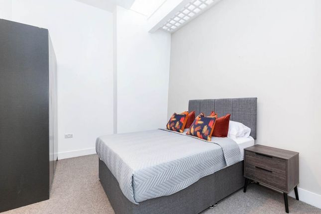 Flat to rent in Tabernacle Street, London