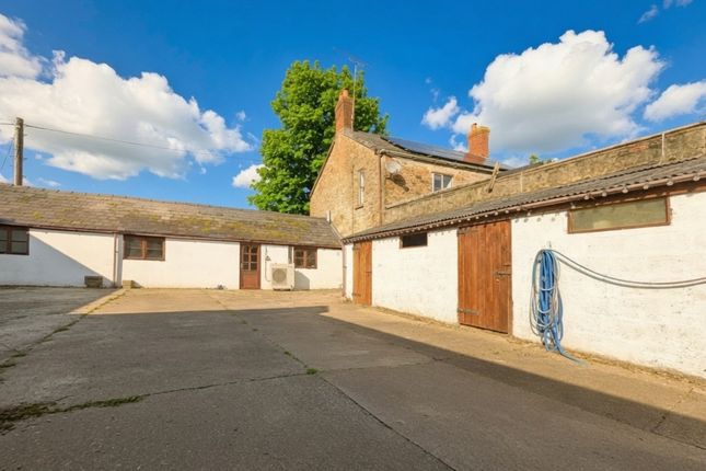 New House Farm, Wernrheolydd, Usk photo 4