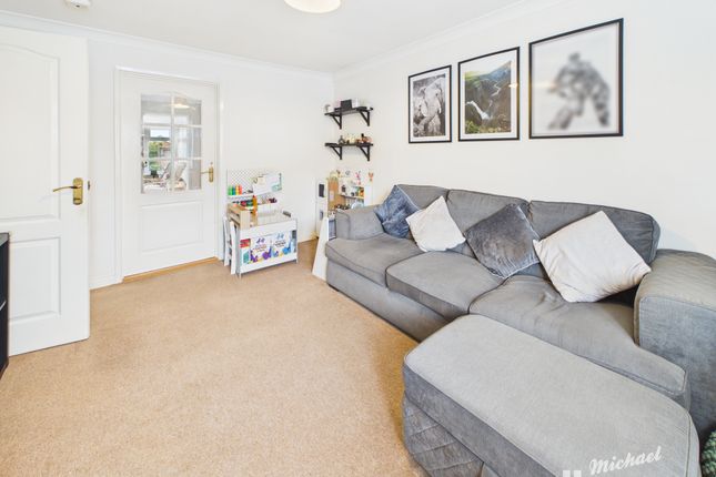 236 Bideford Green, Leighton Buzzard photo 3