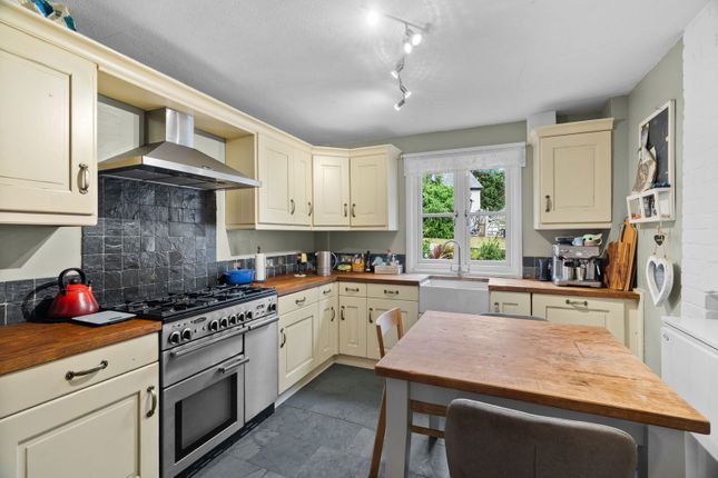 Sunnybank, Moor End, Saffron Walden photo 4